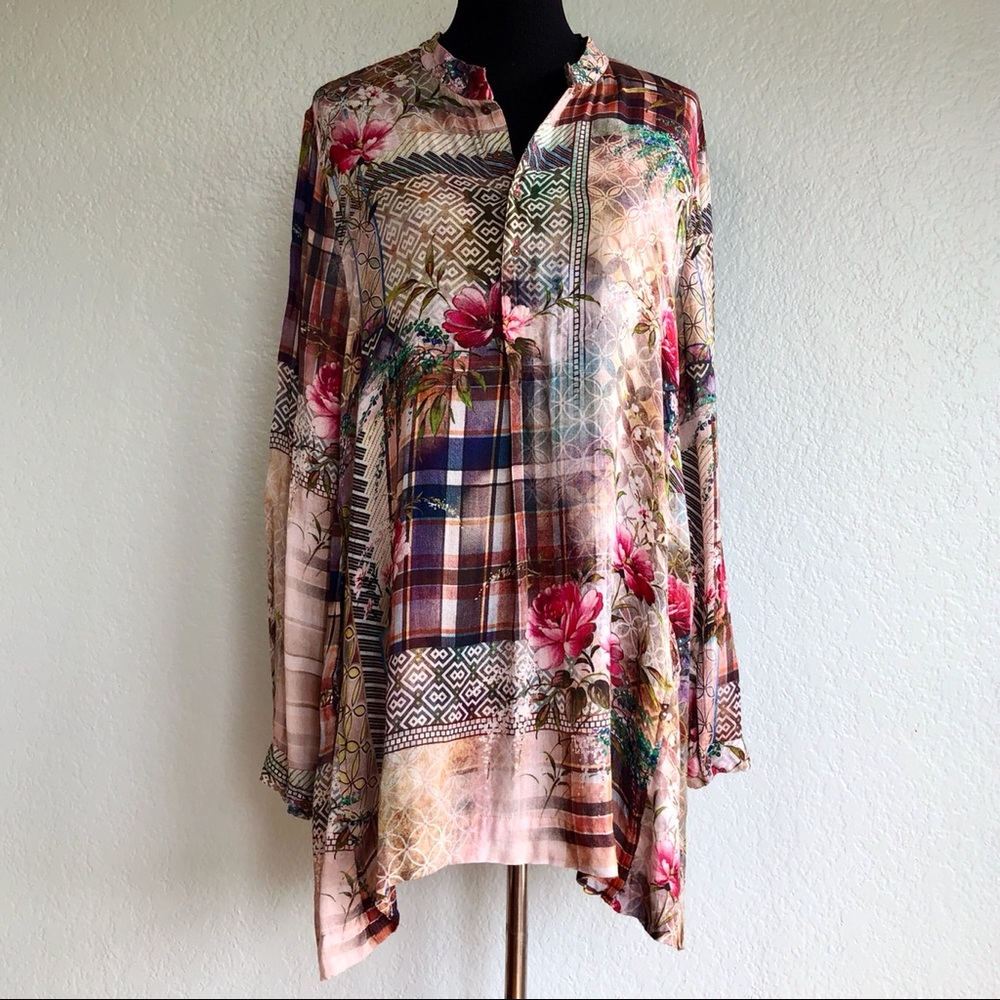 Johnny Was Floral Plaid Tunic Top SIZE L Soft Lightweight Long Sleeve